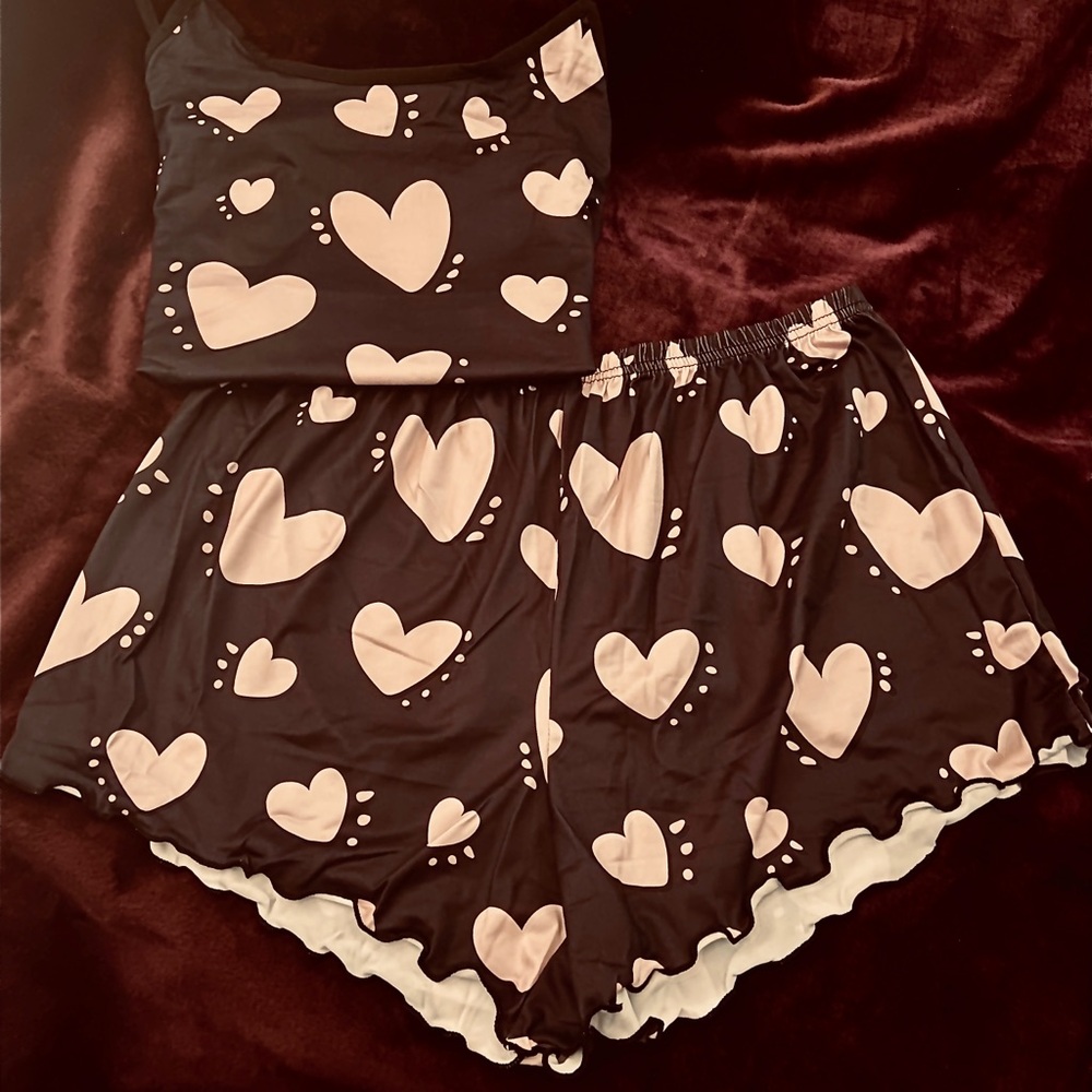 Summer Pijama set camisole and shorts black with light pink hearts.